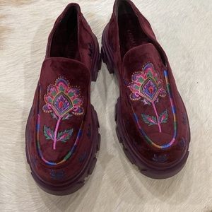 Farm Rio size 9 velvet loafers never worn